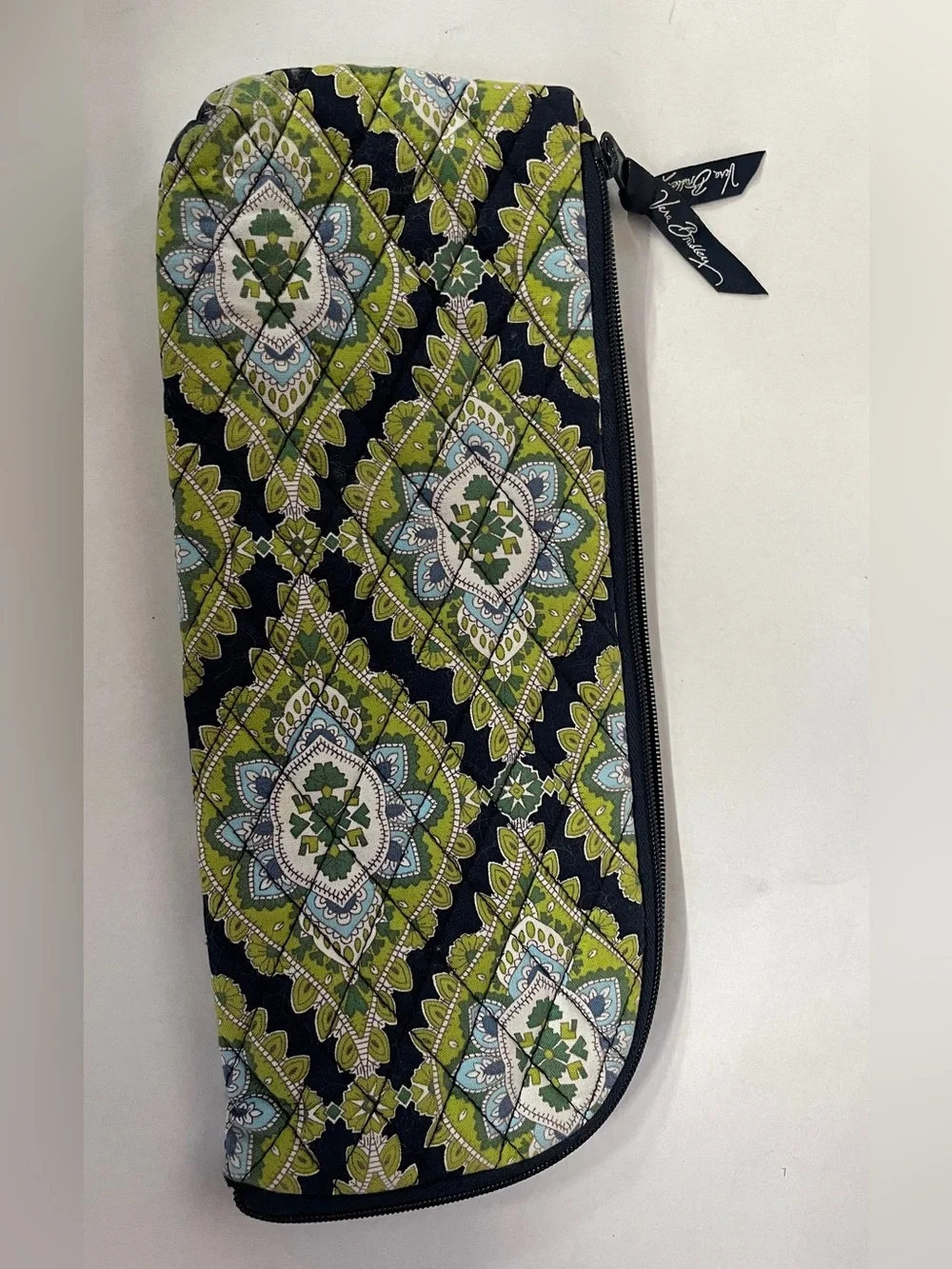 Vera Bradley //Sherry “Cambridge” Lime Green and Navy Quilted Hot tool Zip Case